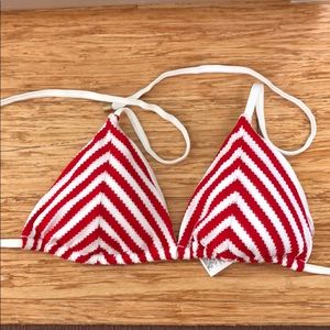 Vitamin A swimsuit top size Medium